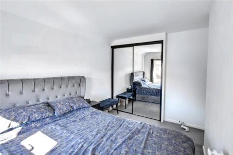 Pibedroom 1