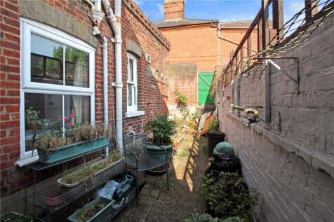 Courtyard Garden