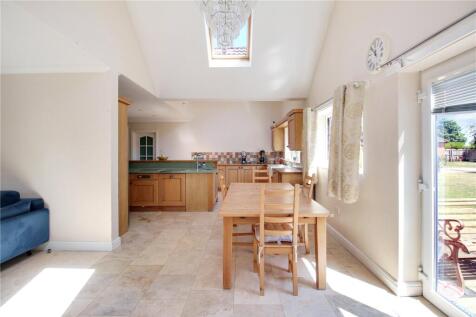Kitchen/Family Room