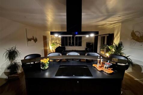Kitchen/Family Room
