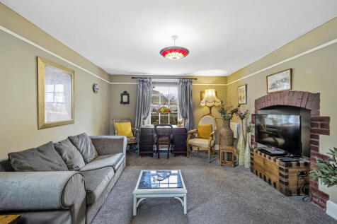 Wizards Cott Living Room