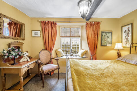 Wizards Cott Bedroom