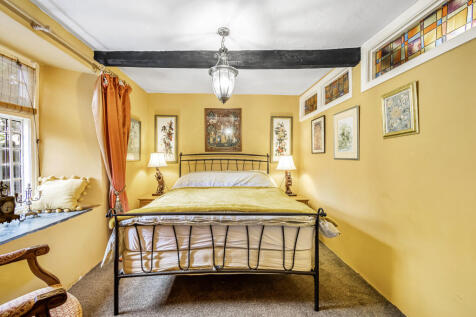 Wizards Cott Bedroom