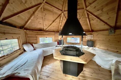 BBQ Lodge
