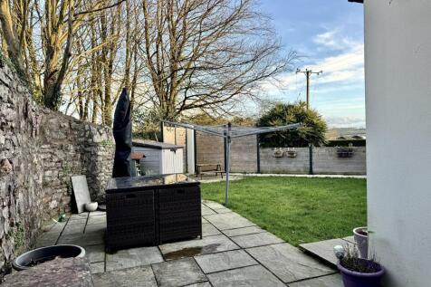 Rear Enclosed Garden