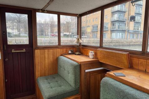 Wheelhouse seating 2