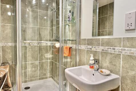 Bedroom Two En-Suite
