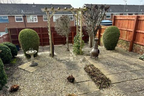 Rear Enclosed Garden