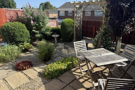 Enclosed Rear Garden