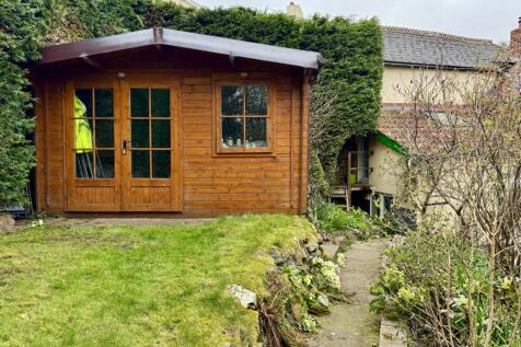 Rear Enclosed Garden