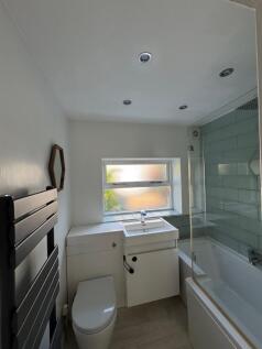Ground Floor shower room 2.pg