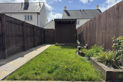 Enclosed Rear Garden