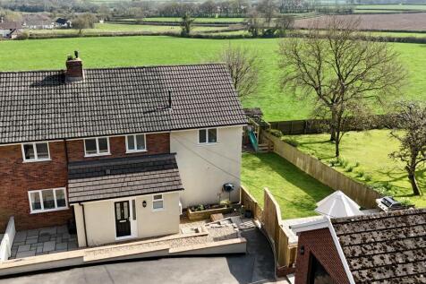 Layton, Westleigh
