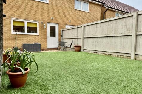 Rear Enclosed Garden