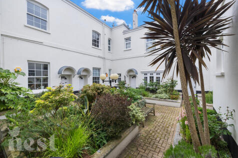 Courtyard Garden