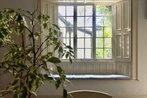 Breakfast room