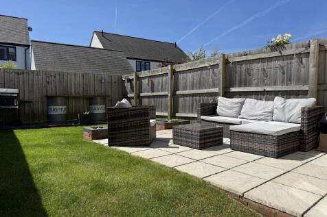 South-Facing Garden