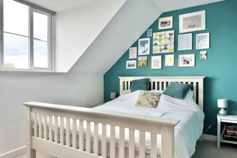 Bedroom 3 (second floor)