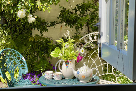Cottage garden