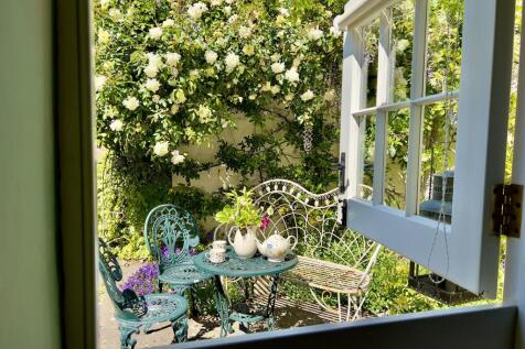 Cottage garden