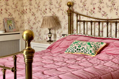 Principal bedroom