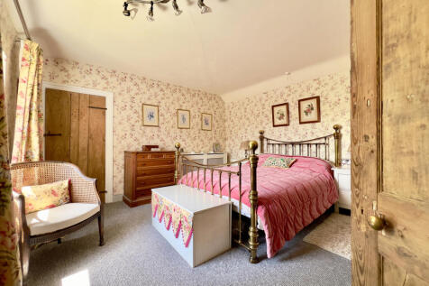 Principal bedroom
