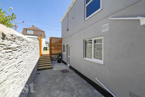 Rear Coutyard