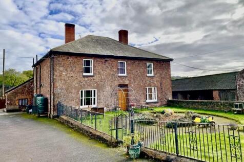 Buttermere, Crediton