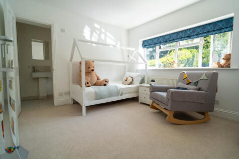 80 Oakhill Road  (7 of 38)