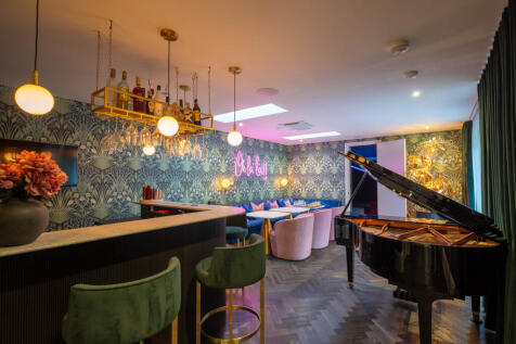 Camden House-39