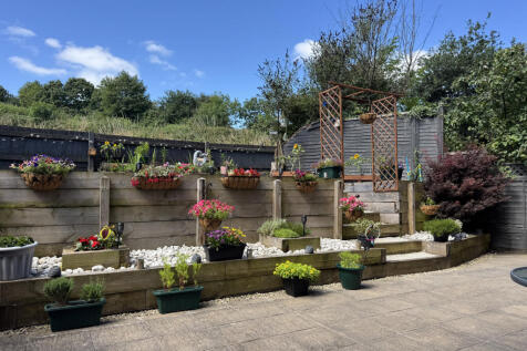 Enclosed Rear Garden