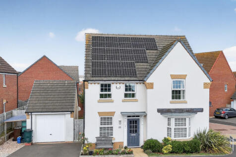 15 Martin Way