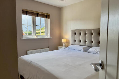 Principal bedroom