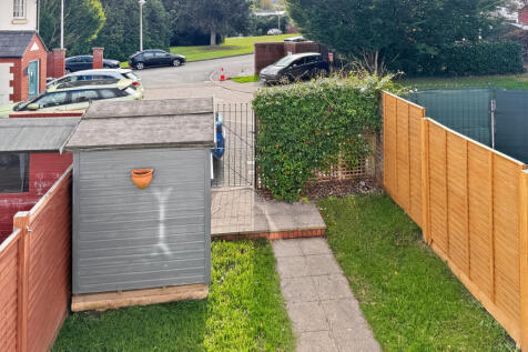 Garden with rear access and shed