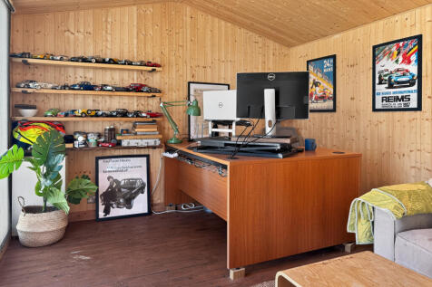 Garden Office