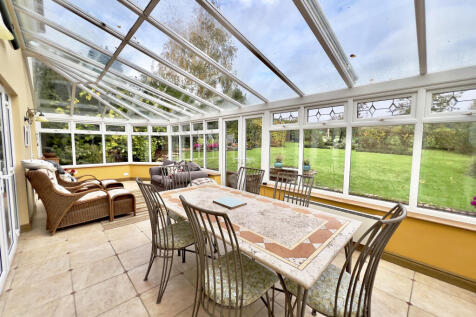 Garden room