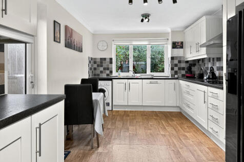 Photo 03-11-2025, 15 16 23