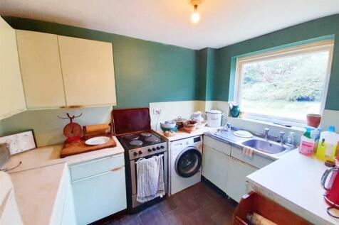 Kitchen 1 new.jpeg