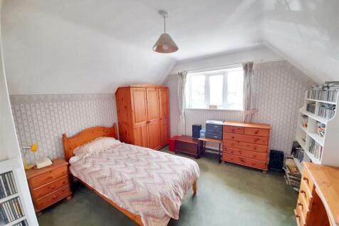 First floor bedroom 1