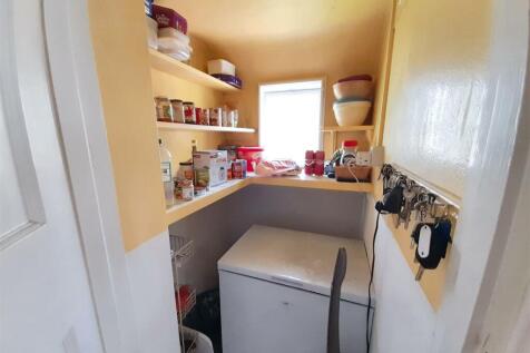 Pantry new.jpg
