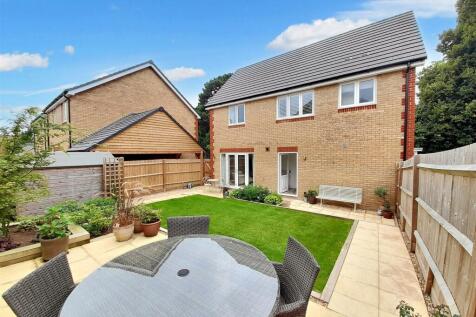Rear garden new.jpg