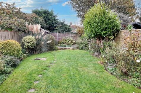 Rear garden new.jpg