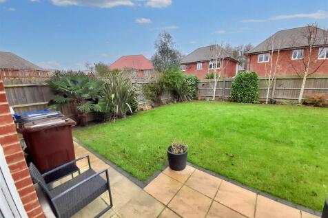 Rear garden 2 new.jpg