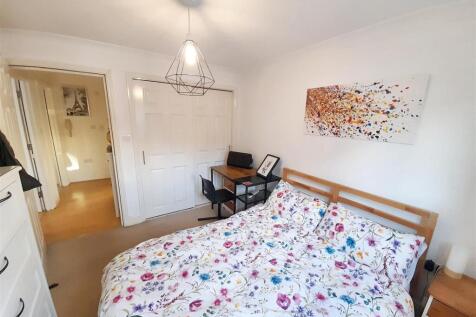 Bedroom 2b new.jpg