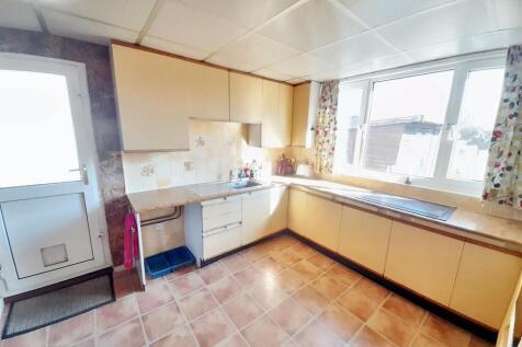 Kitchen dining room 1 new.jpg