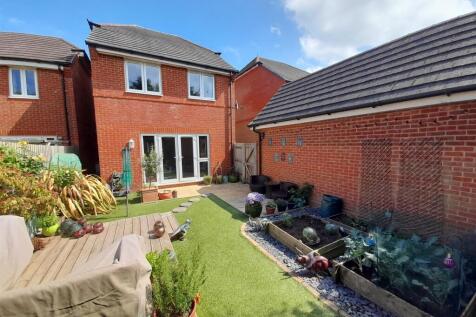 Rear garden revised.jpg