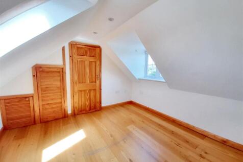 First-floor bedroom