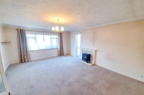 Living room 1 new.jpg