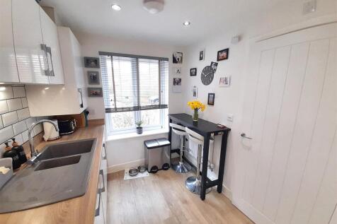 Kitchen new.jpg