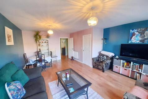 Living dining room 6 new.jpg